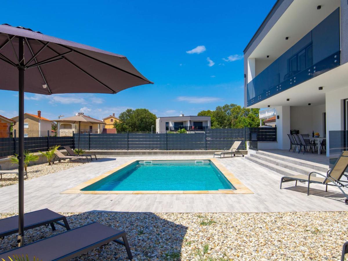 Holiday Home Villa Palma - Krk148 By Interhome Pinezići Exterior foto